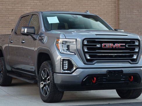Used 2019 GMC Sierra 1500 AT4 w/ AT4 Premium Package AWD/4WD image 5
