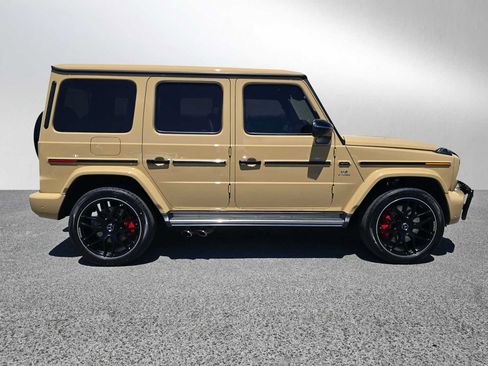 Used 2025 Mercedes-Benz G 63 AMG 4MATIC image 2