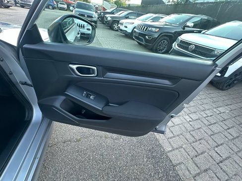 Used 2024 Honda Civic Sport image 30