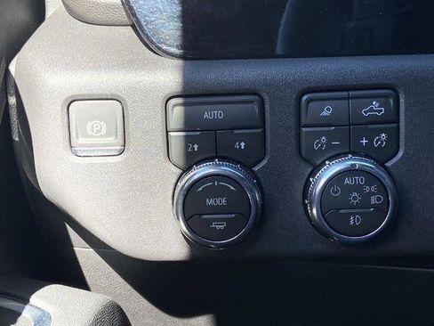 Used 2026 GMC Sierra 1500 SLT w/ SLT Premium Package image 13