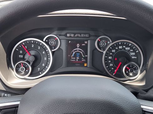 New 2026 RAM 2500 Tradesman AWD/4WD image 14