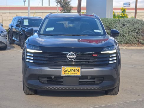 New 2026 Nissan Kicks SR image 8