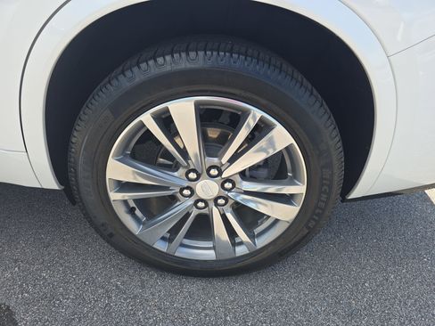 Used 2021 Cadillac XT6 Premium Luxury FWD image 35