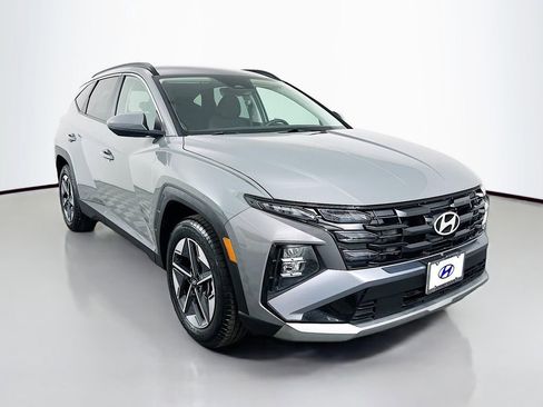 Certified 2025 Hyundai Tucson SEL image 3