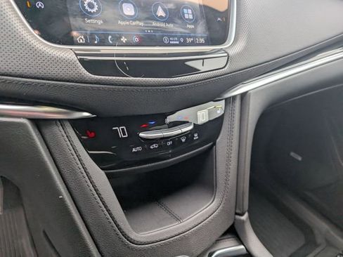 New 2025 Cadillac XT6 Luxury w/ LPO, Floor Liner Package image 21