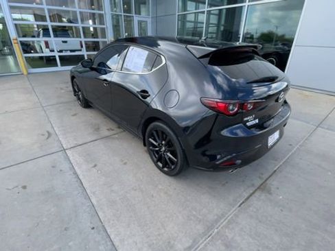 Used 2023 MAZDA MAZDA3 Hatchback w/Premium Plus Pkg AWD/4WD image 8