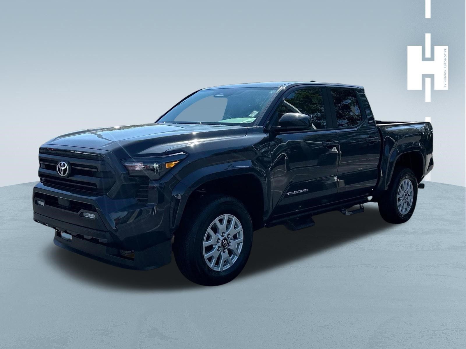 Used 2024 Toyota Tacoma SR5 AWD/4WD image 3
