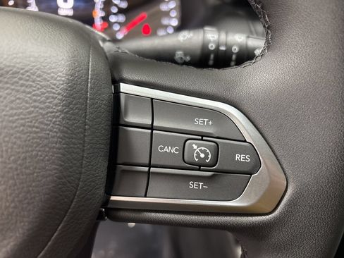 New 2026 Jeep Compass Latitude AWD/4WD image 15