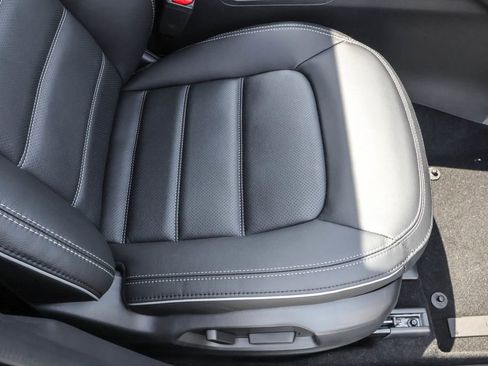 Used 2025 MAZDA CX-5 AWD 2.5 S w/ Preferred Package image 39