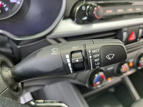 Used 2024 Kia Forte LXS FWD image 11