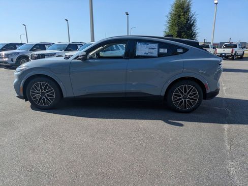 New 2026 Ford Mustang Mach-E Premium image 7