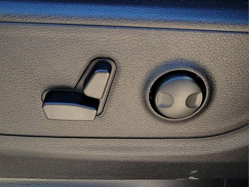 New 2026 RAM 1500 Lone Star AWD/4WD image 13