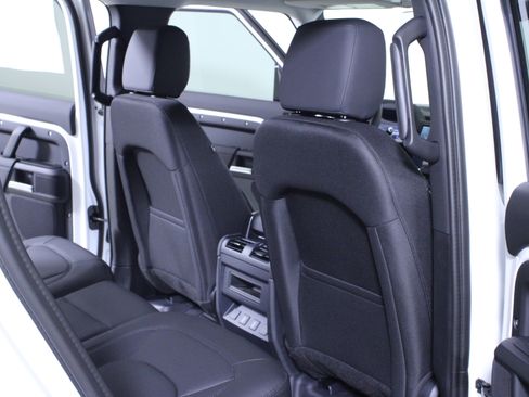 New 2026 Land Rover Defender 110 S image 11