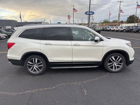 Used 2016 Honda Pilot Elite image 4