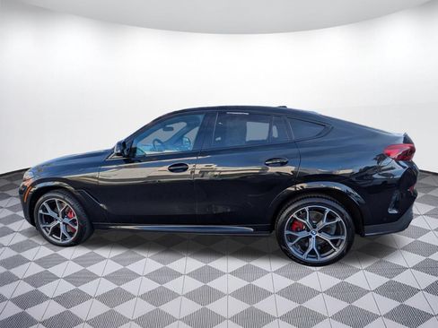 Used 2024 BMW X6 xDrive40i w/ Premium Package AWD/4WD image 2