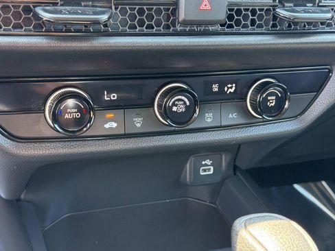 Used 2025 Honda HR-V LX image 22
