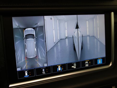 Used 2021 GMC Yukon XL Denali w/ Denali Ultimate Package image 67