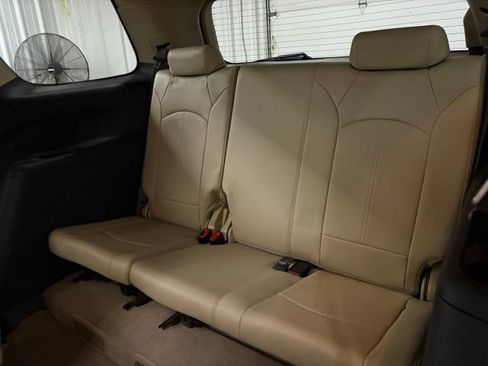 Used 2012 GMC Acadia SLT FWD image 19