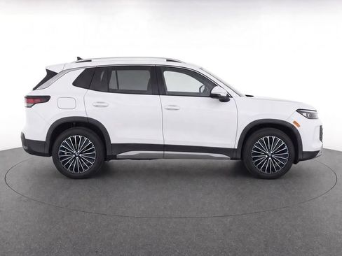 Certified 2025 Volkswagen Tiguan S w/ 18" Wheel Package AWD/4WD image 6