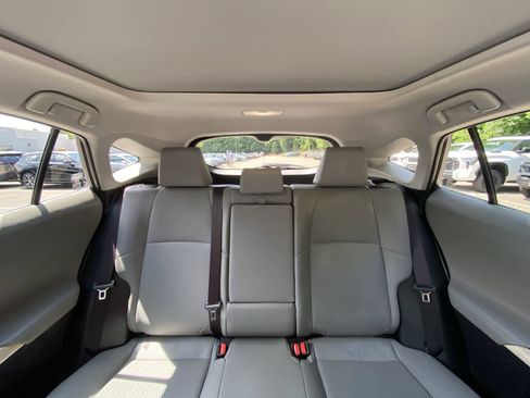 Used 2024 Toyota Venza Limited AWD/4WD image 26