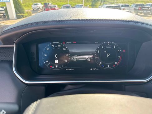 Used 2019 Land Rover Range Rover Sport HST AWD/4WD image 8