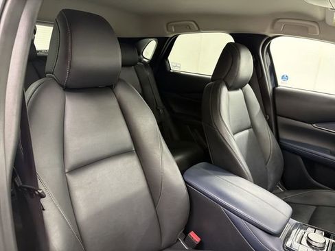 Used 2020 MAZDA CX-30 FWD w/ Preferred Package image 18