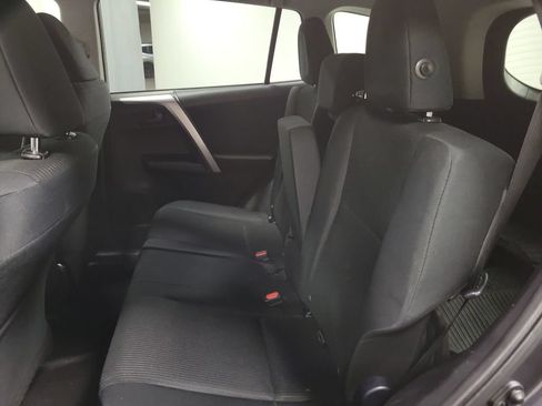 Used 2017 Toyota RAV4 LE w/ All Weather Liner Package AWD/4WD image 26