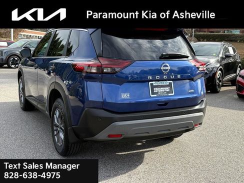 Used 2023 Nissan Rogue S image 4