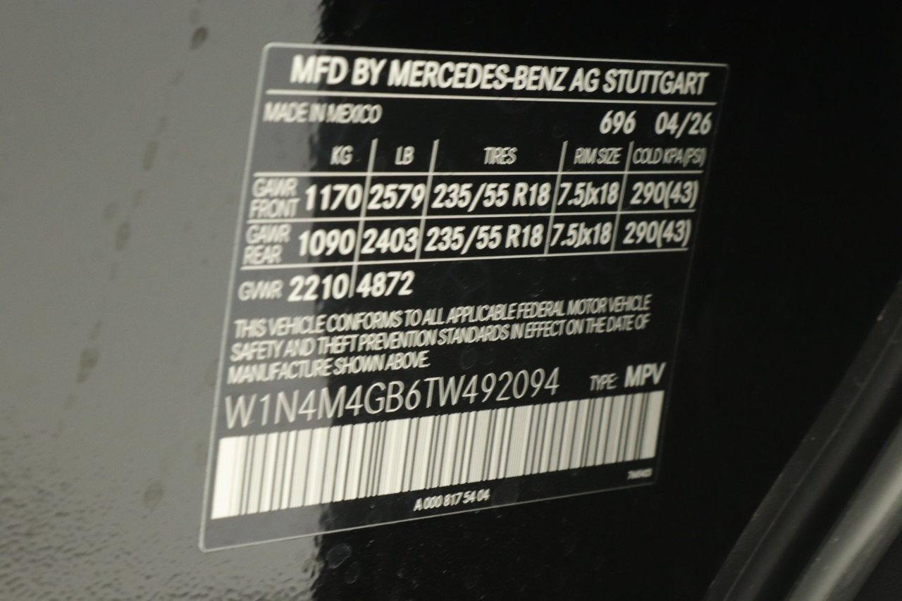 New 2026 Mercedes-Benz GLB 250 image 12