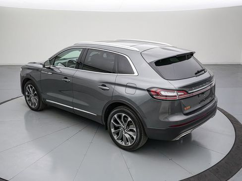 Used 2023 Lincoln Nautilus Reserve AWD/4WD image 6