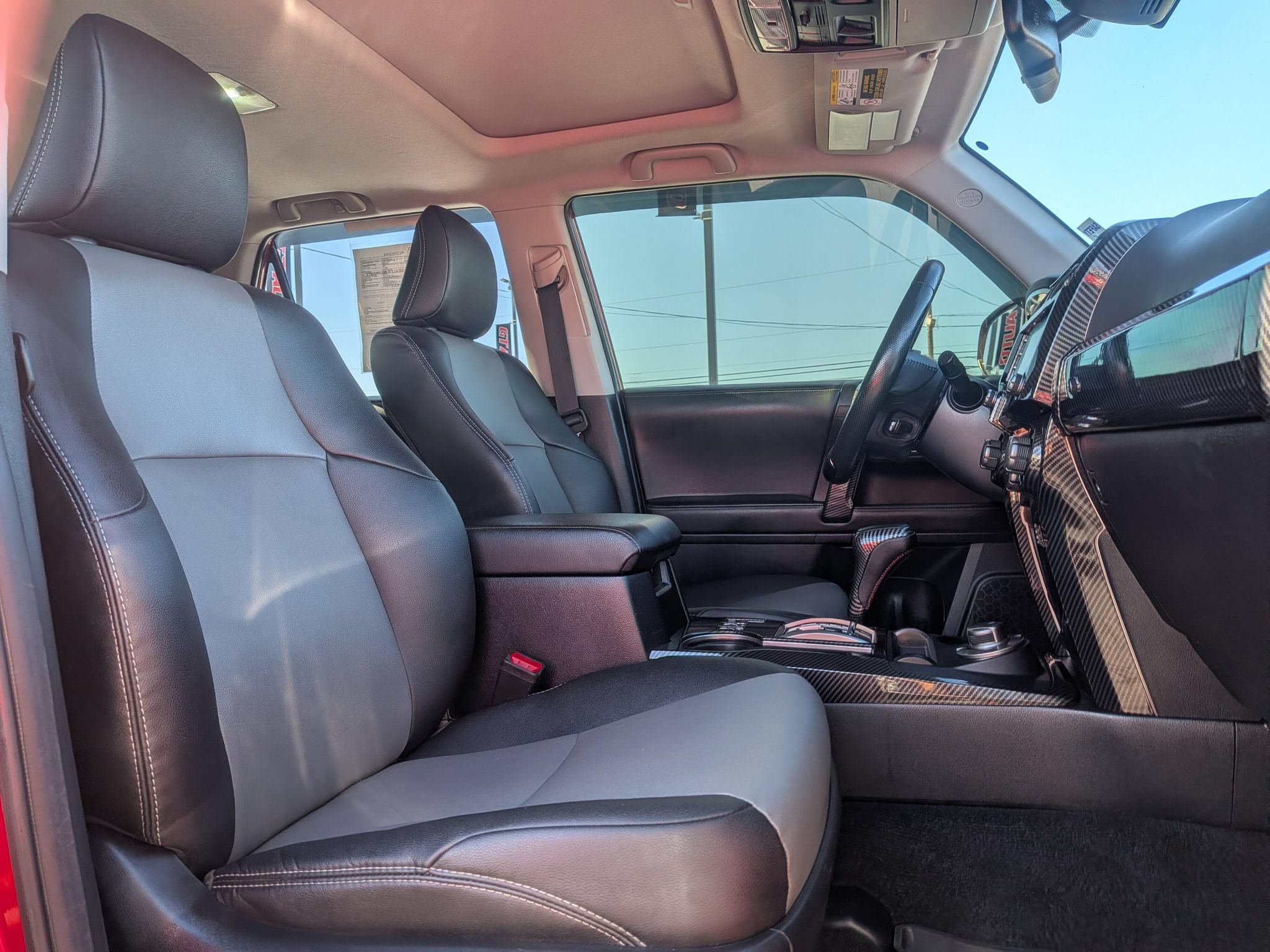 Used 2024 Toyota 4Runner SR5 Premium w/ Moonroof Package AWD/4WD image 7