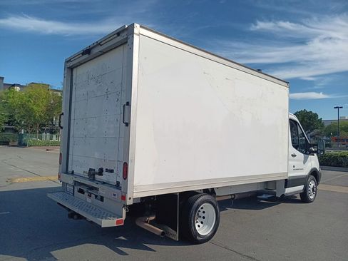 Used 2019 Ford Transit 350 156 DRW image 8