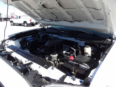 Used 2021 Toyota Tacoma SR RWD image 41