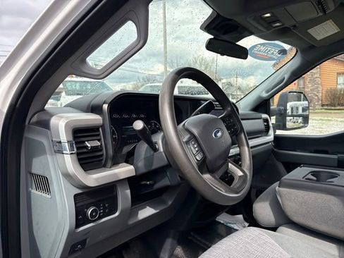 Used 2024 Ford F250 XLT AWD/4WD image 16
