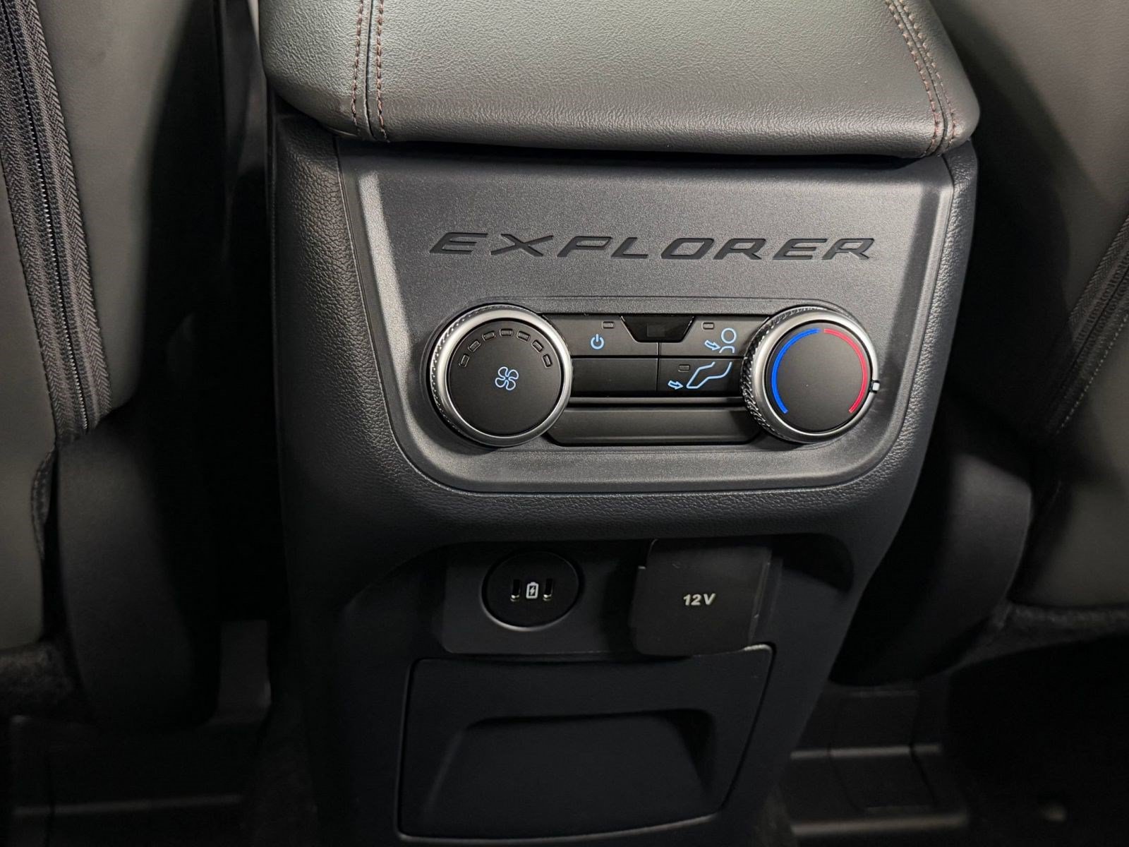 New 2026 Ford Explorer Active w/ Active Comfort Package AWD/4WD image 26