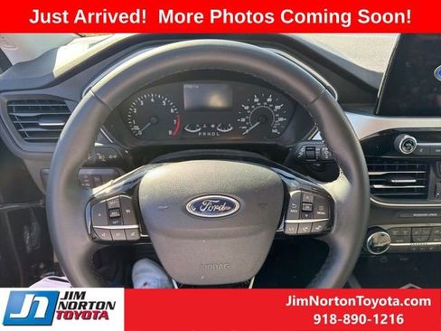 Used 2022 Ford Escape SE w/ Convenience Package image 13