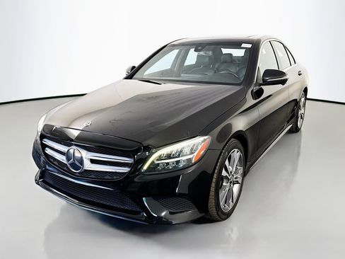 Used 2021 Mercedes-Benz C 300 Sedan image 4
