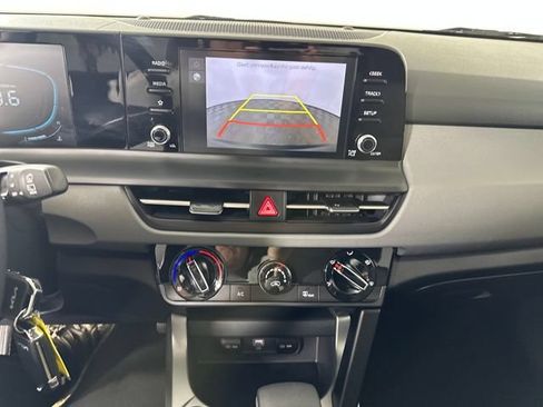 Used 2026 Kia Seltos LX FWD image 22