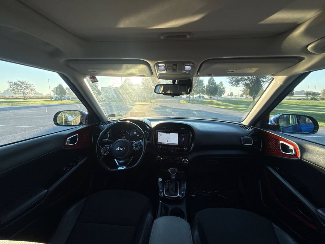 Used 2020 Kia Soul GT-Line Turbo FWD image 15