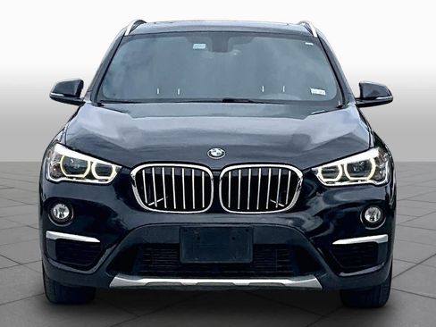 Used 2018 BMW X1 sDrive28i w/ Premium Package FWD image 3