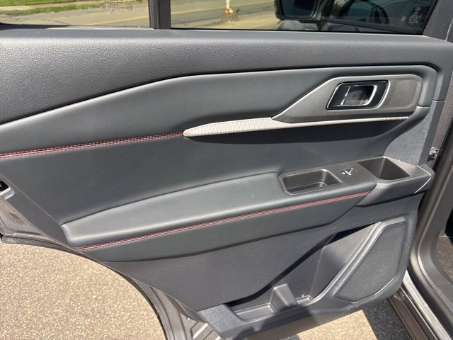 New 2026 Ford Explorer ST-Line AWD/4WD image 39
