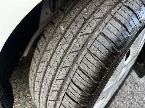 Used 2020 Ford Transit Connect XL image 31