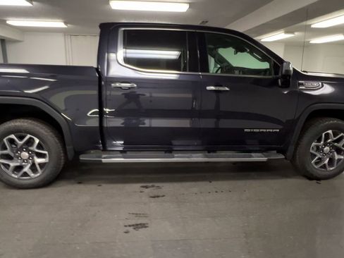 New 2026 GMC Sierra 1500 SLT w/ SLT Premium Plus Package image 44
