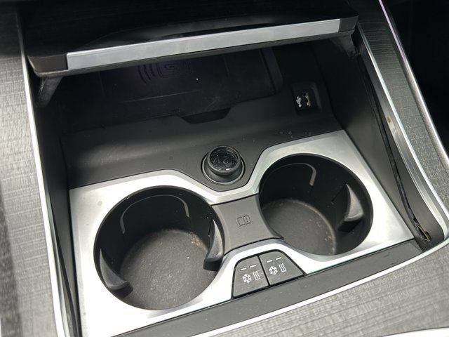 Used 2024 BMW ALPINA XB7 AWD/4WD image 52
