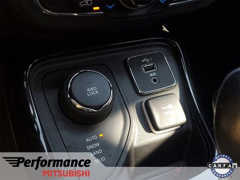 Used 2020 Jeep Compass Latitude image 30