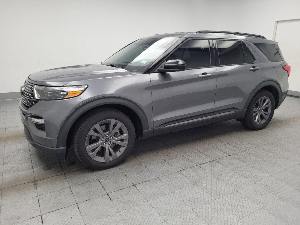 Used 2022 Ford Explorer XLT w/ Equipment Group 202A RWD image 2