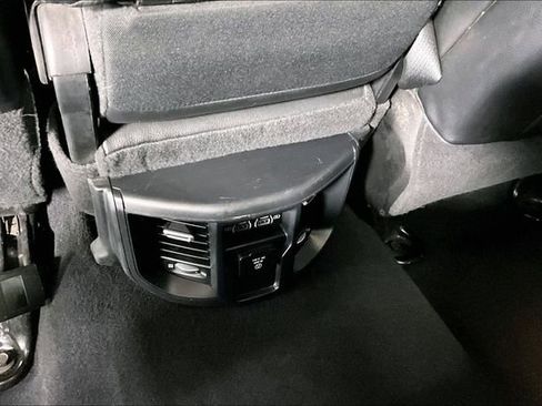 Used 2021 RAM 2500 Laramie AWD/4WD image 12