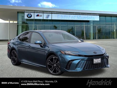 Used 2025 Toyota Camry XSE FWD image 1
