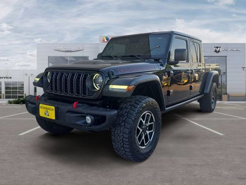 Used 2024 Jeep Gladiator Rubicon AWD/4WD image 1