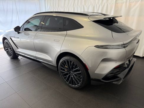Used 2023 Aston Martin DBX 707 AWD/4WD image 3